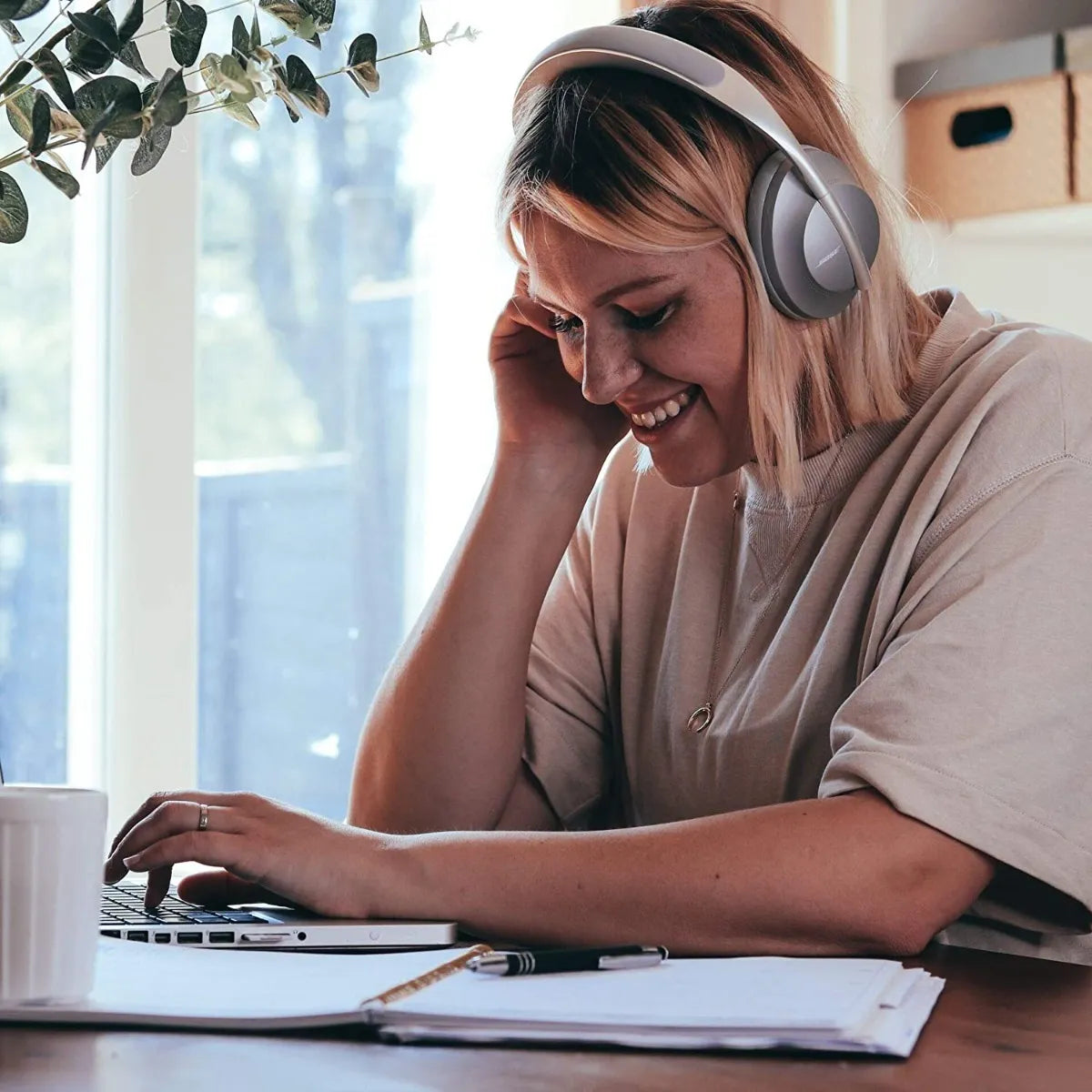 Diadema Bose 700 Bt Con Estuche